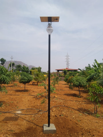 Decorative Solar Integrated street light 15 watt