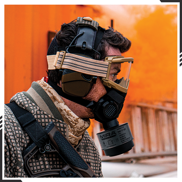 Man with P3-equipped TAPR respirator