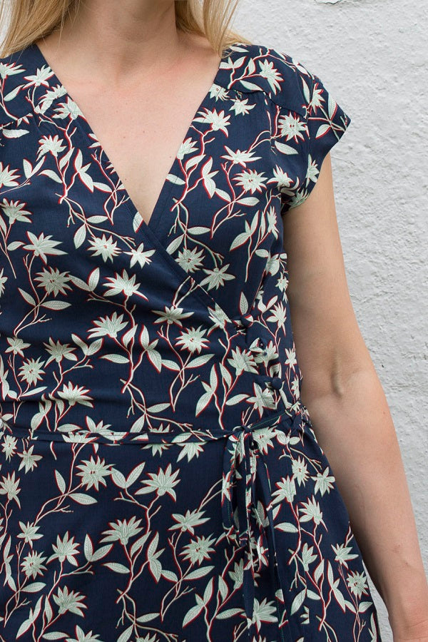maxi wrap dress VONDEL | pattern hack | A Happy Stitch + halfmoon ATELIER