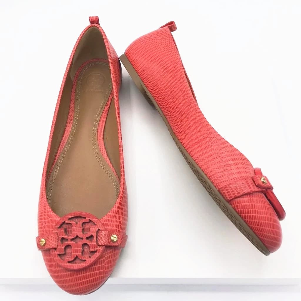 Tory Burch Mini Miller Flats – CHIC Kuwait Luxury Outlet