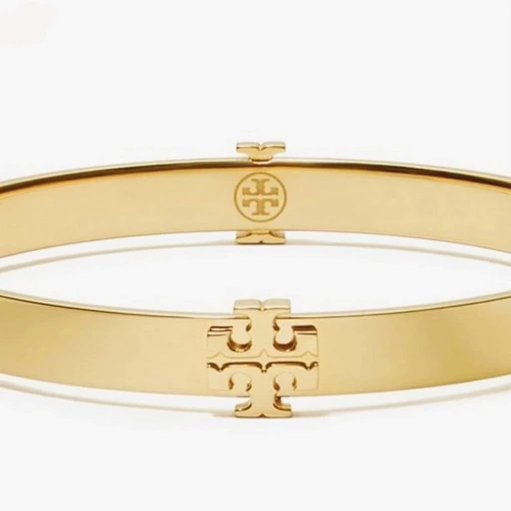 Tory Burch Logo Bangle Gold – CHIC Kuwait Luxury Outlet