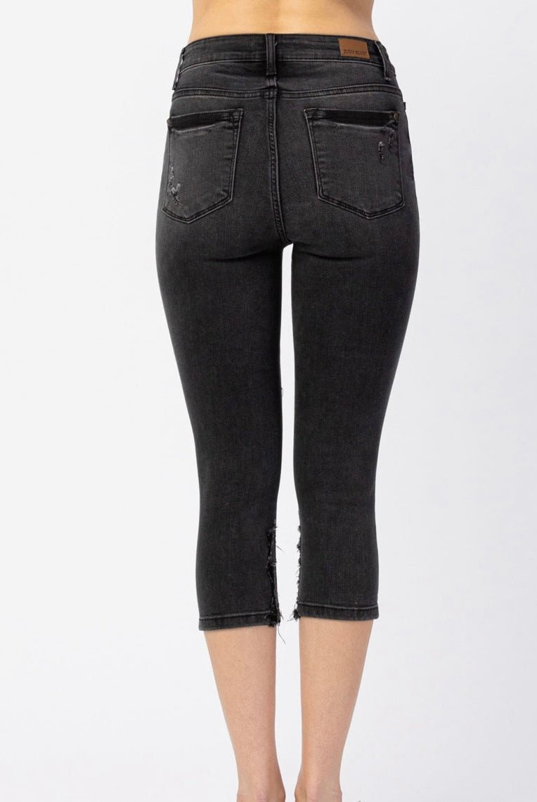 Judy Blue Jeans Mid Rise Skinny Capri