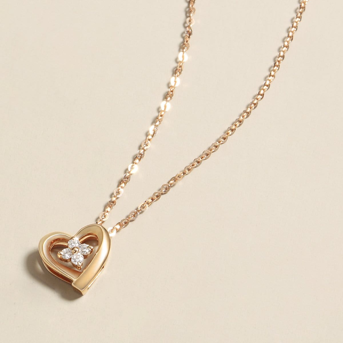Shine Inside 18k Rose Gold Heart Pendant Necklace– FANCI ME