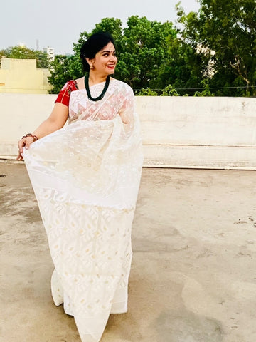 Handwoven Jamdani Saree in Off White and Milk White from Bengal Looms India