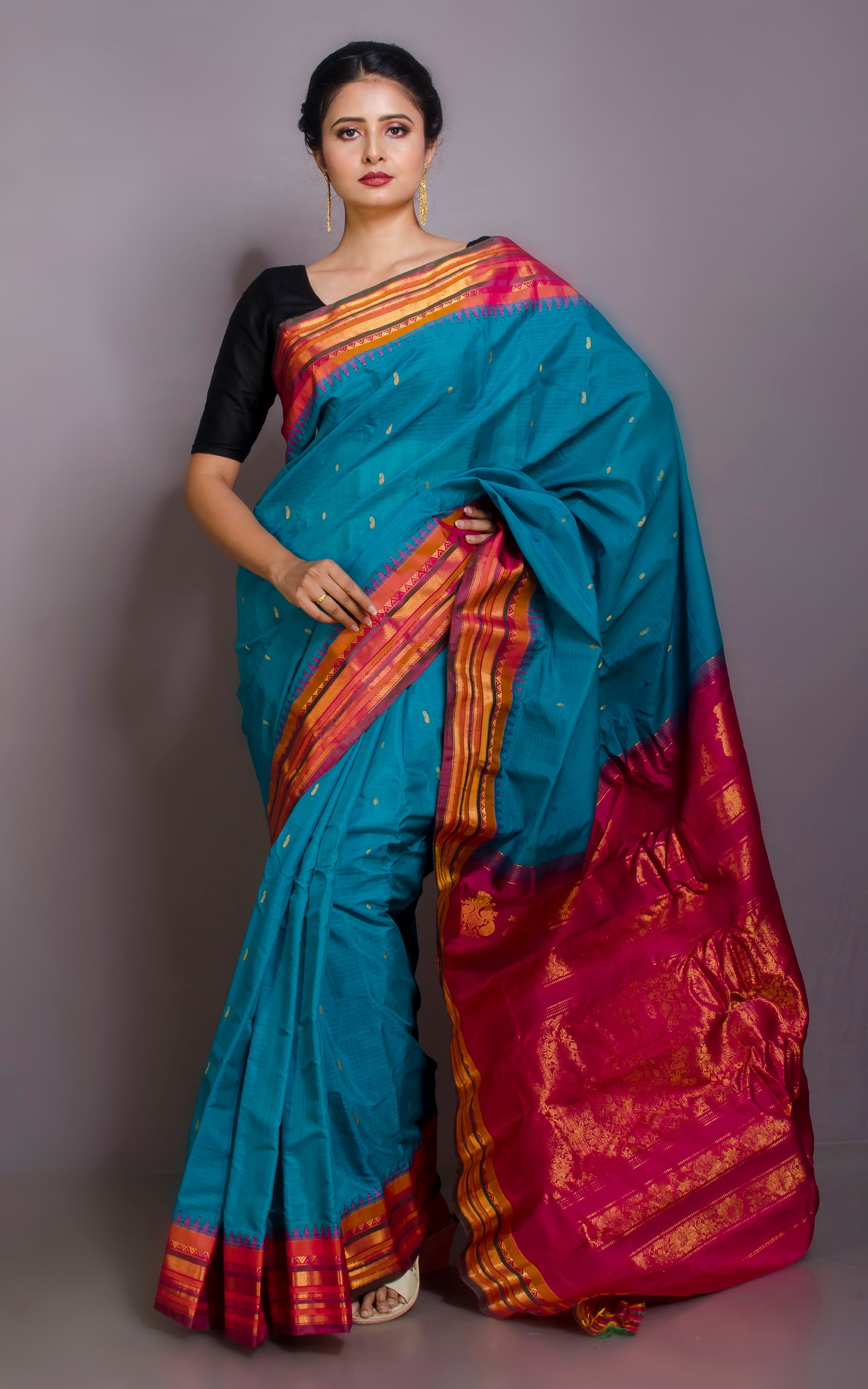 Exclusive Gadwal Seiko Silk Saree in Peacock Blue, Magenta and Amber Y –  Bengal Looms India