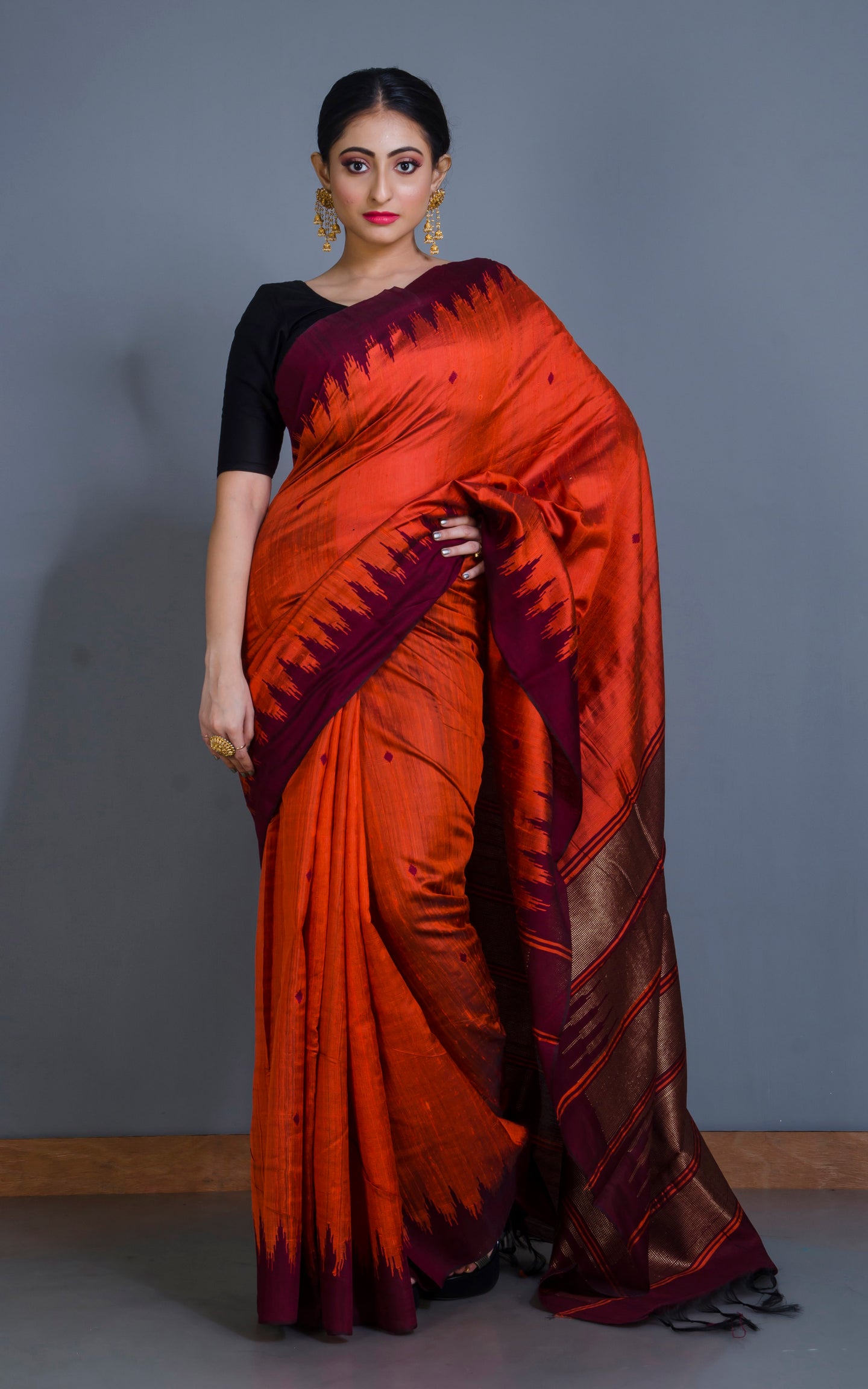 Handwoven Tussar Raw Silk Saree in Fire Orange and Maroon with Rich Pa –  BengalFAREWELL PARTY SAREE LOOK
