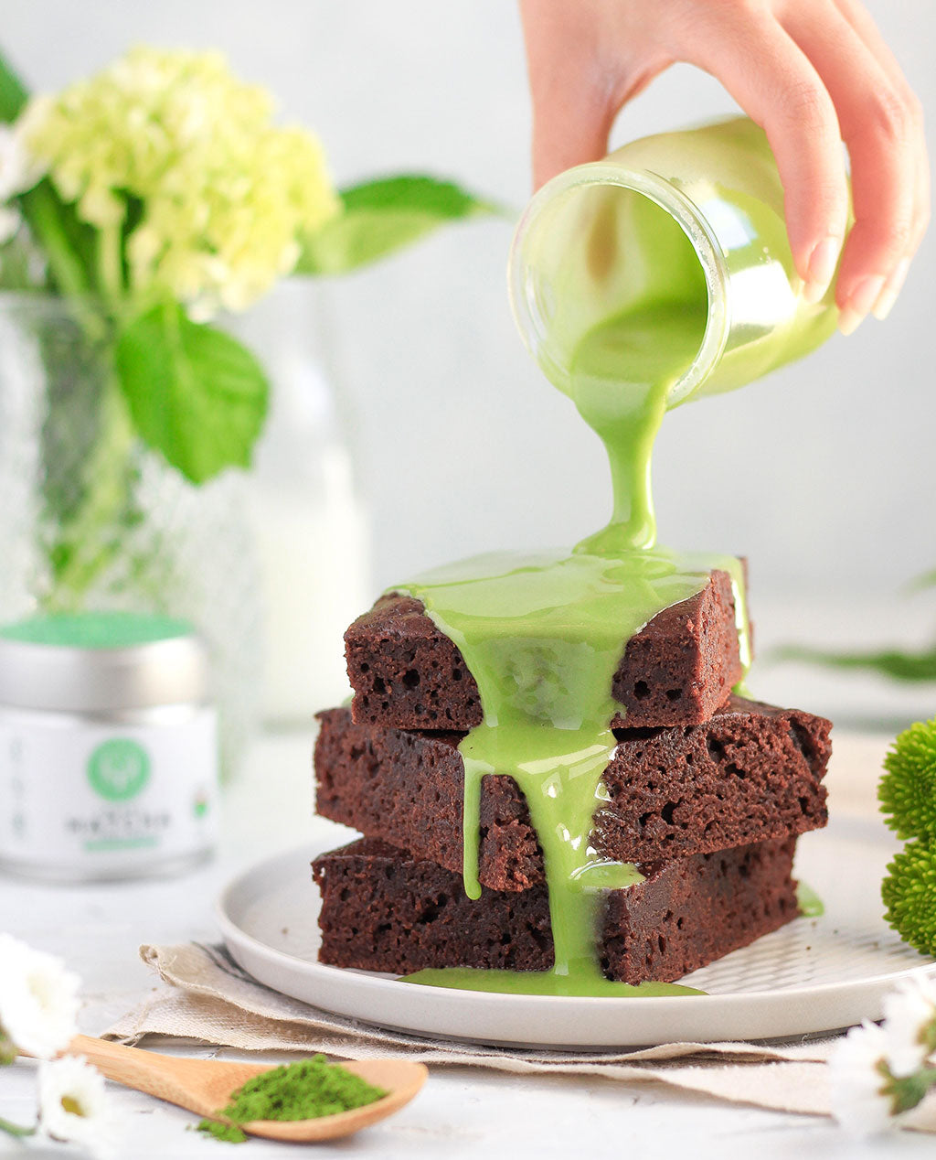 Delicious matcha glaze brownies