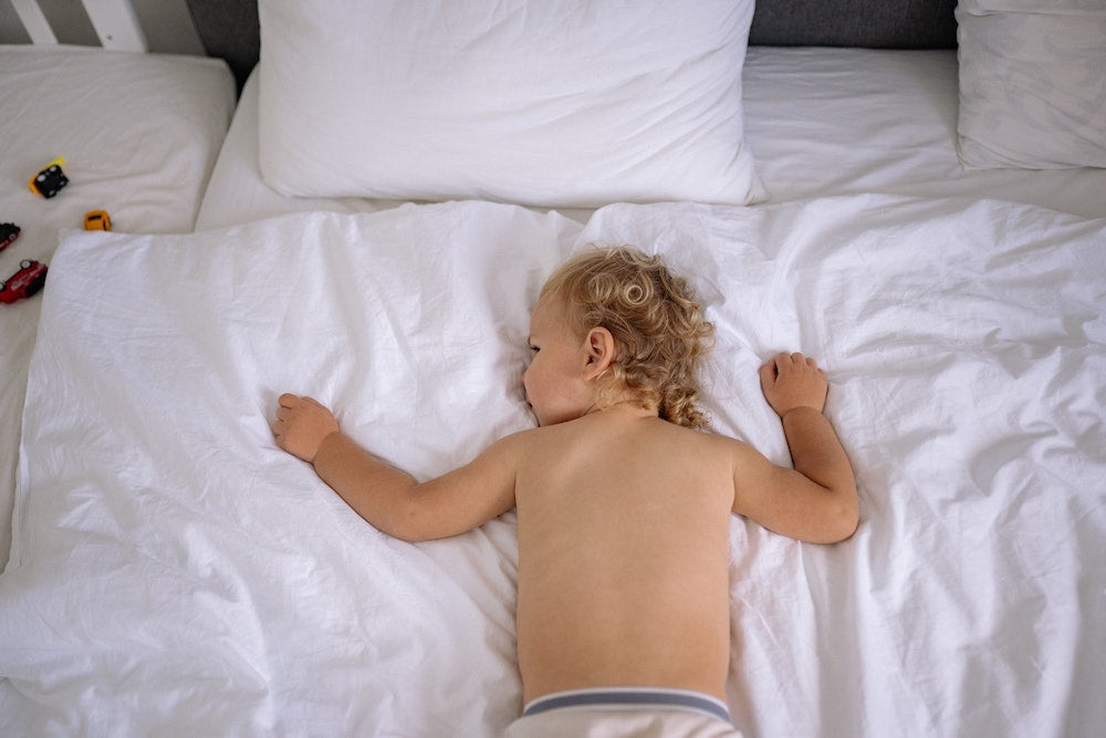 Choisir un oreiller pour son bébé : quand l'acheter, comment le