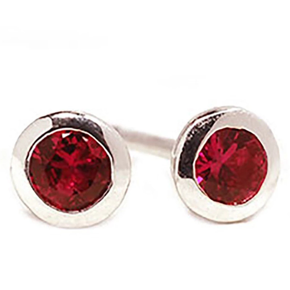 18 Karat White Gold Ruby Bezel Set Stud Earrings