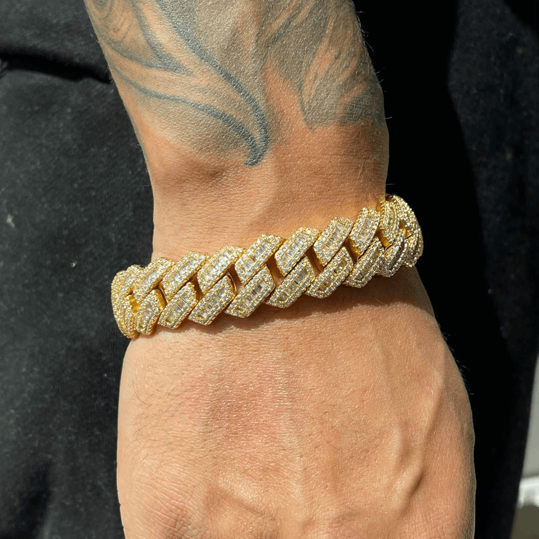 17mm Baguette Prong Link Bracelet - Gold