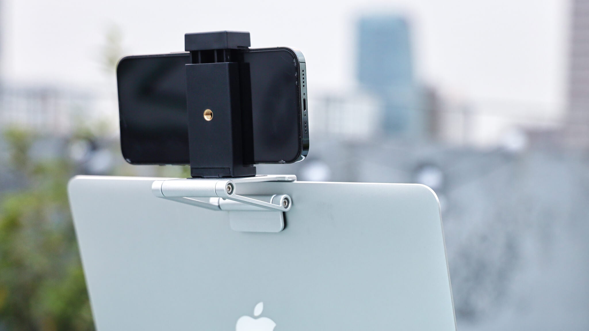 Apple iPhone continuity Camera Holder Mount