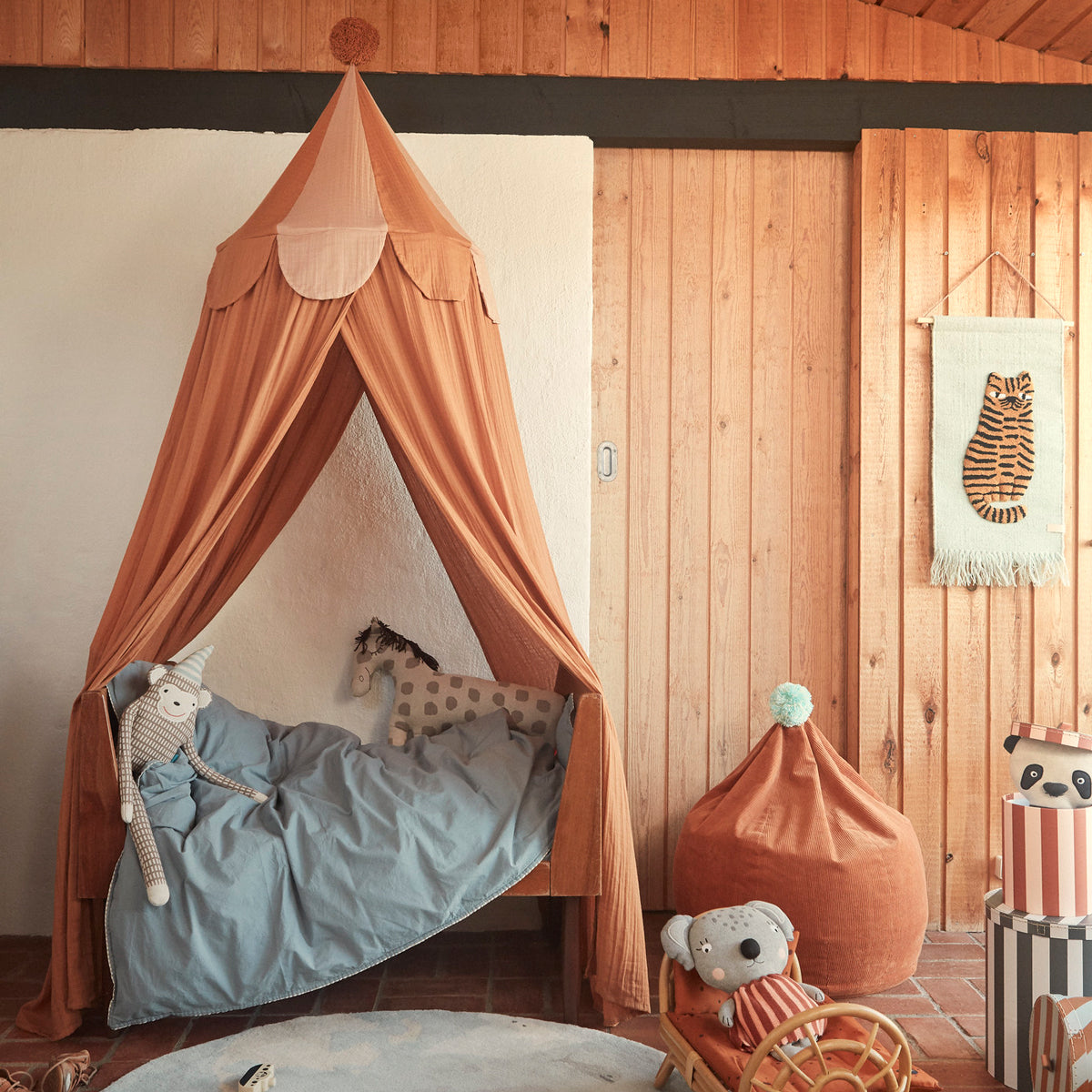 Tilskynde Ikke vigtigt Taiko mave Ronja Canopy Caramel | Washable mice from Maileg and organic cotton from  Liewood