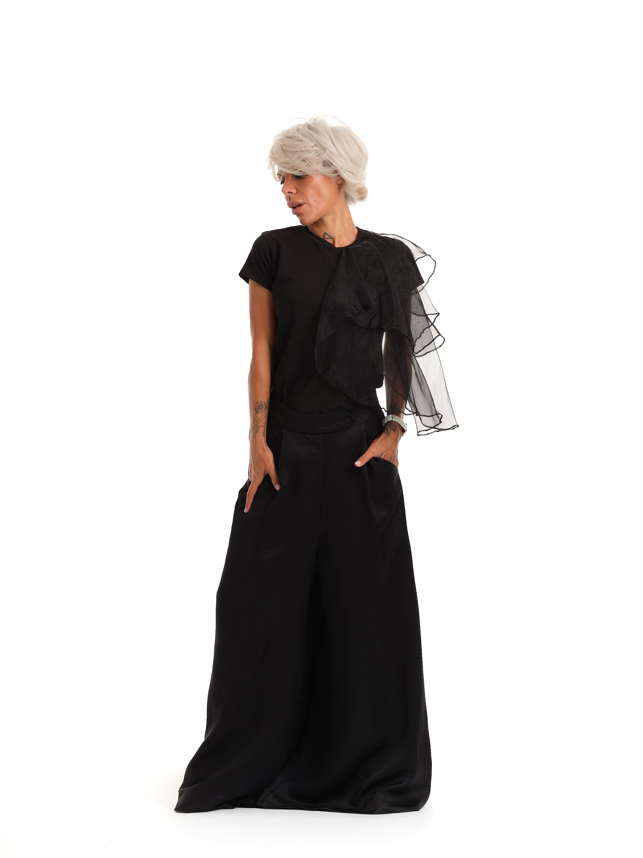 Elegant Black Top With Jabot Detail Clothes By Locker Room 1987