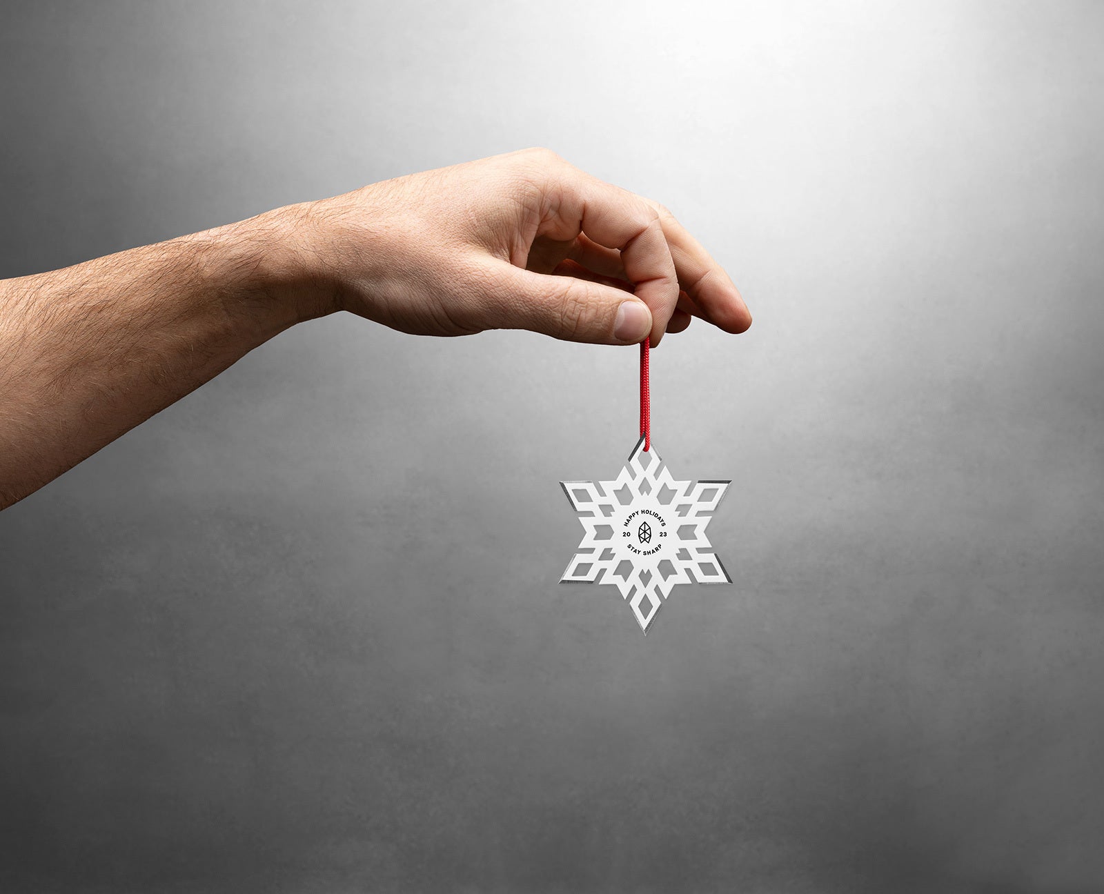 throwflake-christmas-ornament-2
