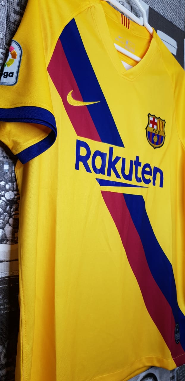 fc barcelona kit 2019