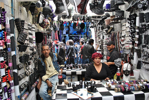 Mercado el Chopo México City - Redlemon