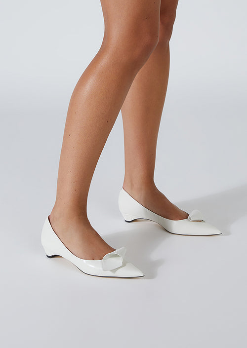 Essence White Hi Shine Flats