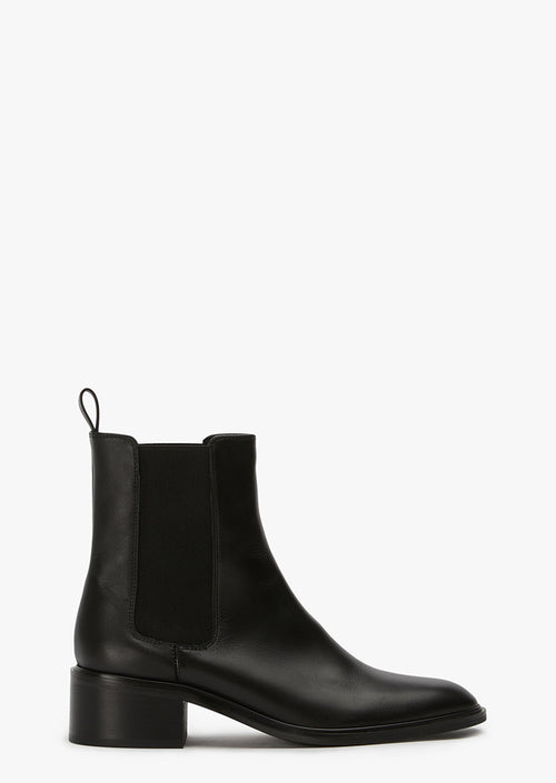 Fremont Black Como Ankle Boots