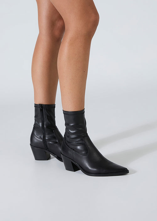 Newport Black Como/Black Venezia Ankle Boots