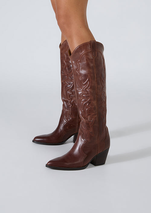 Petra Saddle Wax Calf Boots