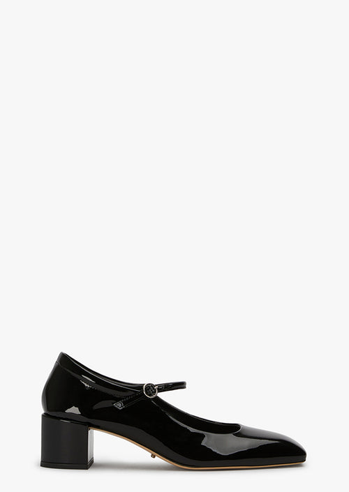 Wynnie Black Patent Heels