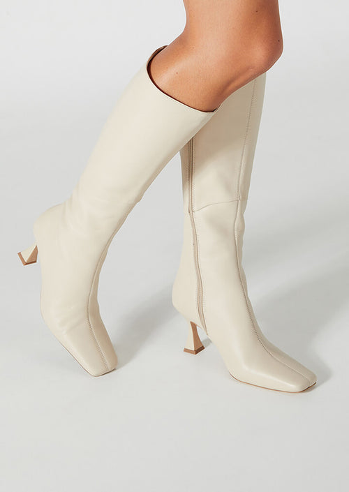 Fantasy Vanilla Nappa Calf Boots