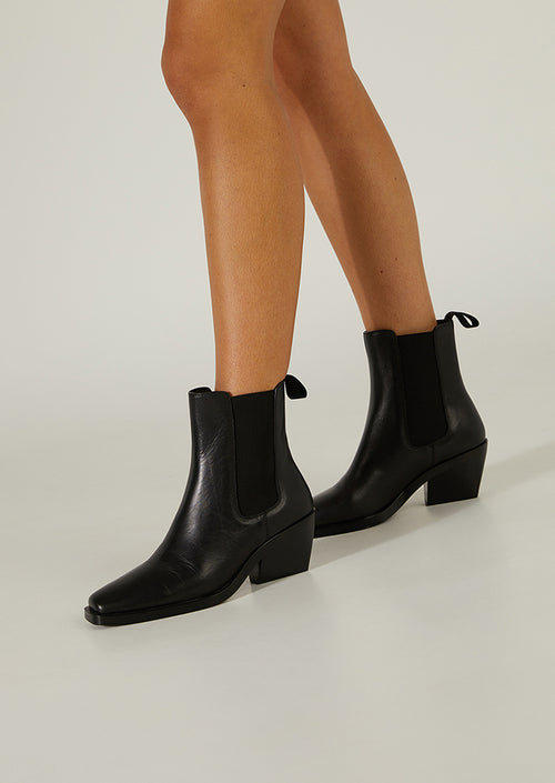 King Black Como Ankle Boots