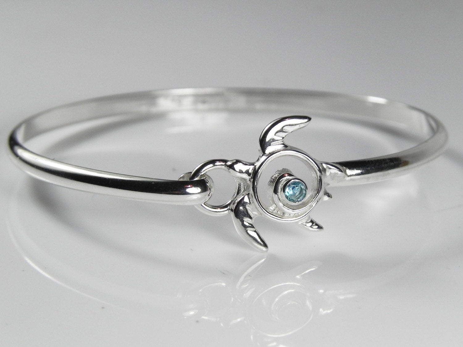 Sea Turtle Gemstone Hook Bracelet Sterling Silver - FantaSea STX