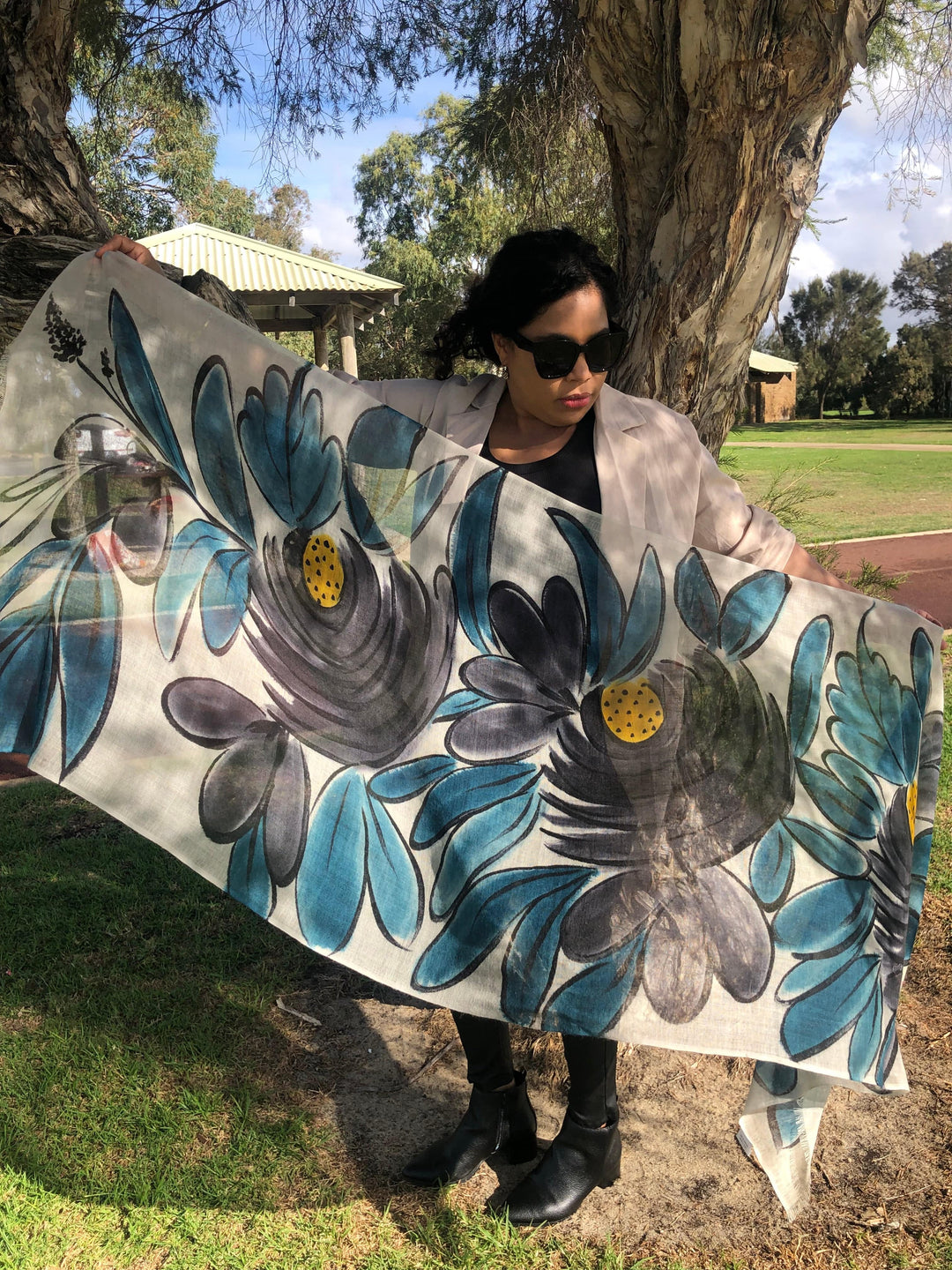 🌸 Multicoloured Scarf- Floral Shawl - Pure Fine Wool Luxury – Scarves  Australia