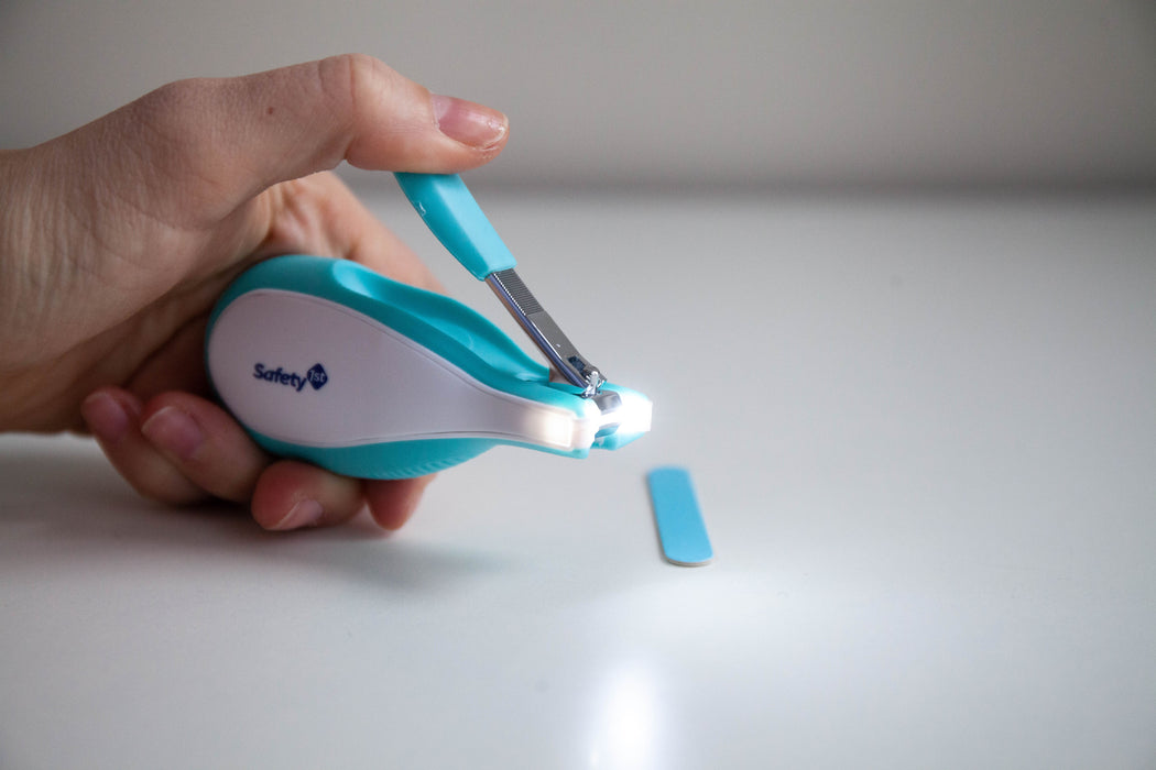 safety 1st nail clipper with light