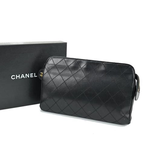 Chanel pouch