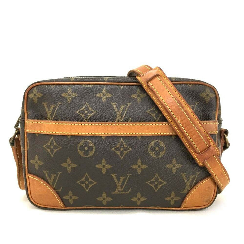 Louis Vuitton Trocadero 24 Crossbody Bag