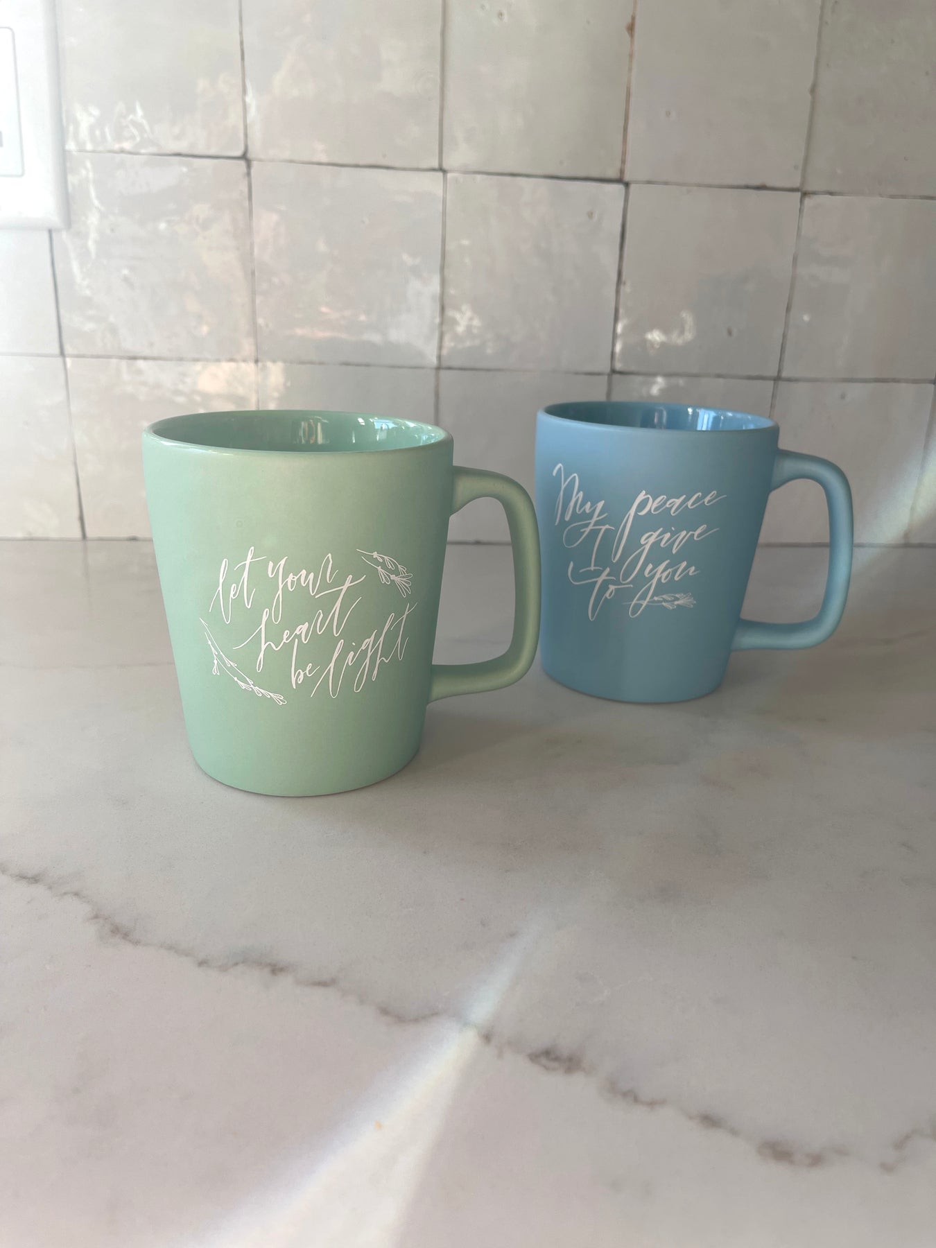 Stay Cozy Glass-Etched Coffee Mug – By Sabrina Marie