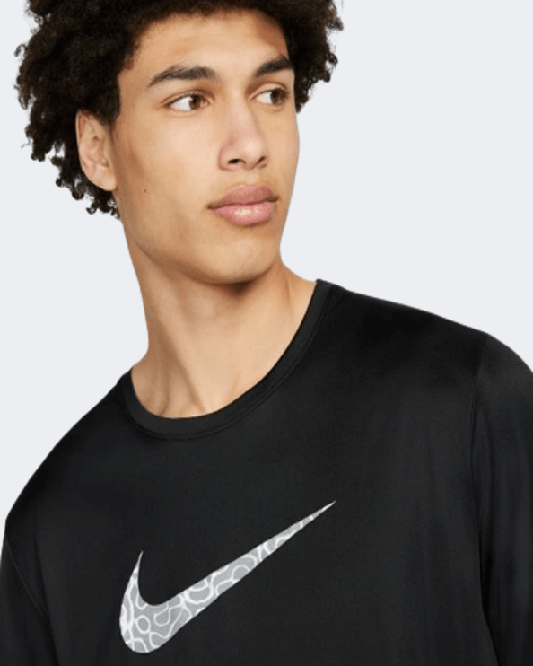 Nike Wild Miler Swoosh Men Running T-Shirt Black Dm4815-010 – MikeSport ...