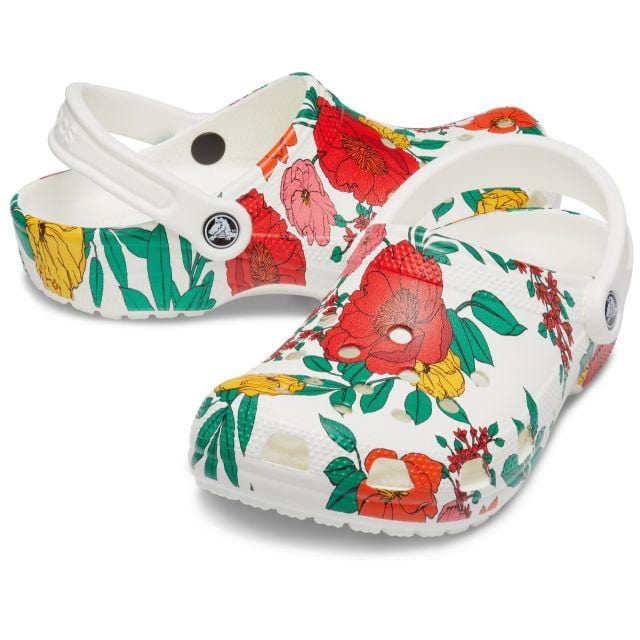 white flower crocs