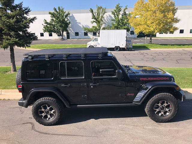 Jeep Jk Wrangler Unlimited With Thule Rapid Gutter Foot Wingbar Evo Roof Rack Crossbars Youtube