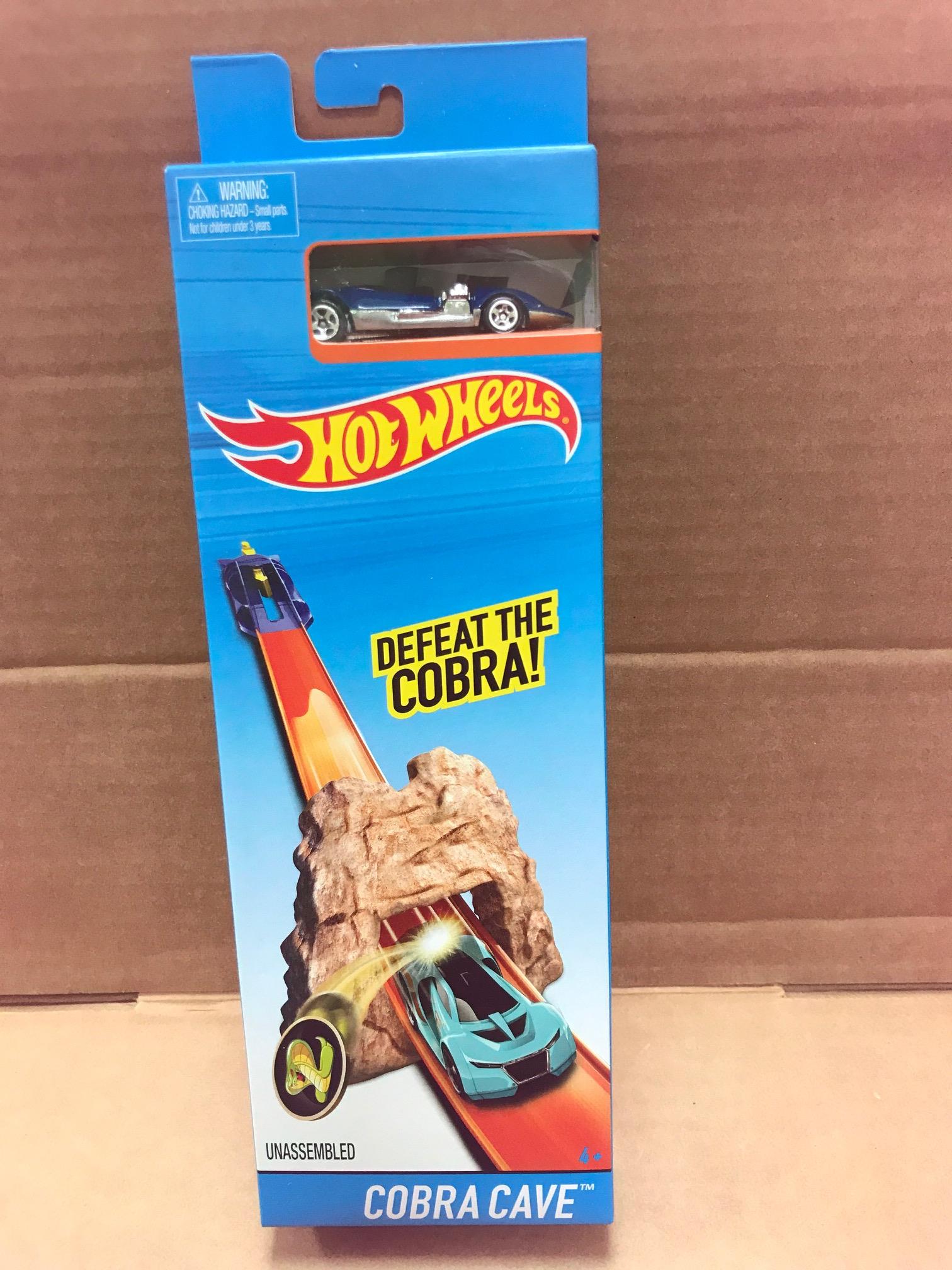 hot wheels cobra cave