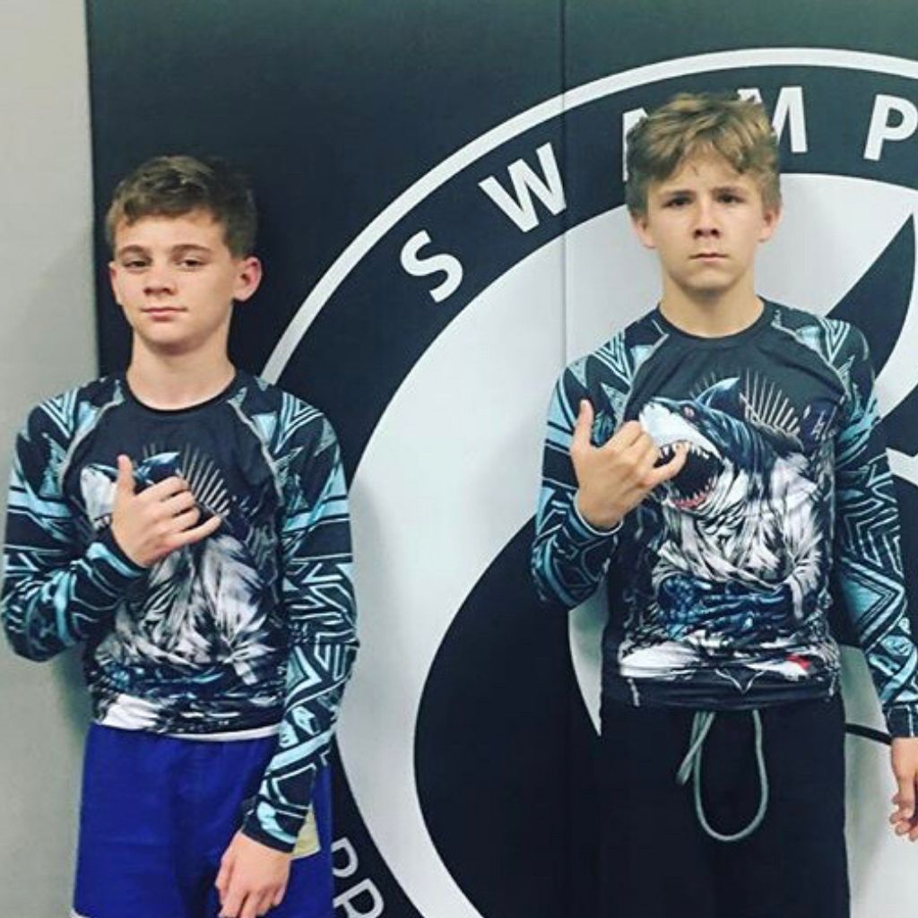 Submission Shark Frenzy Blue Jiu Jitsu Rash Guard Reviews - Swamp Fox BJJ