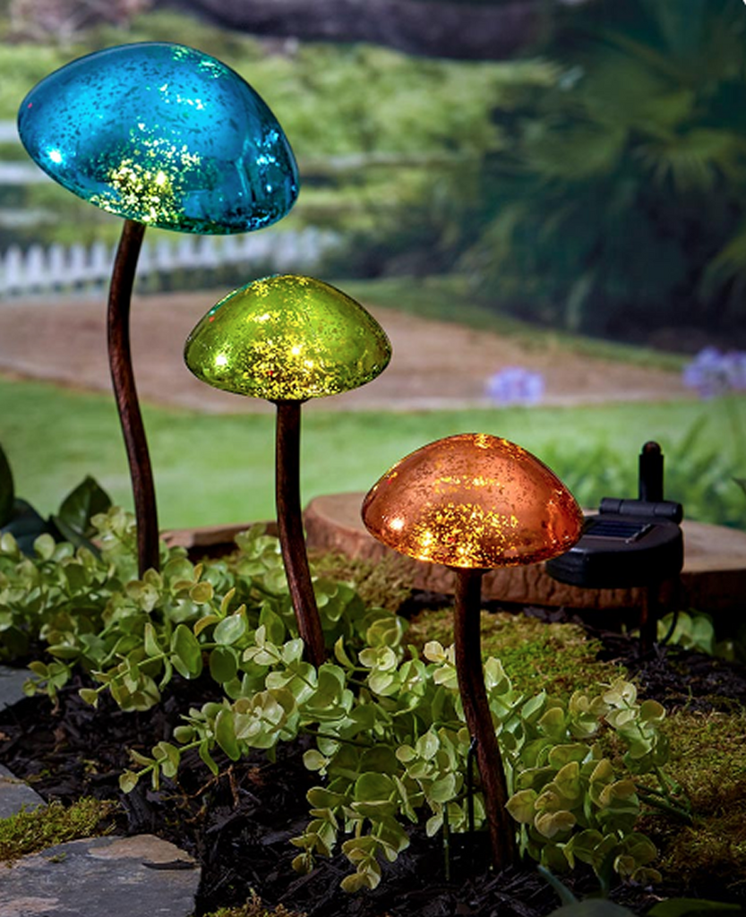 Outdoor Solar Powered Mushroom Garden Lights Set of 3