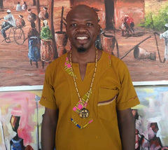 Steven Kiswante from Tanzania paints in the Atanas Style.