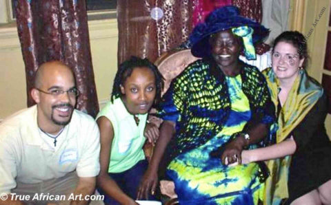 Gathinja and friends with Nobel Peace Prize Winner, Wangari Maathai-Rest in Peace