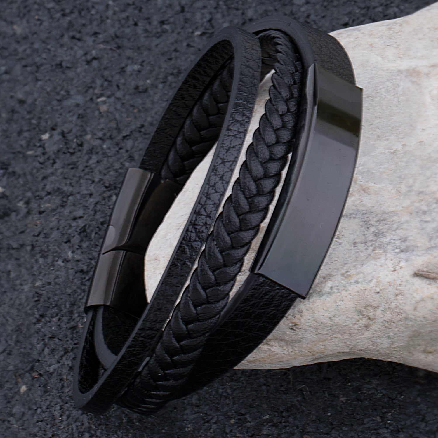Men's Stainless Steel Black Plated Bracelet 001-610-02657