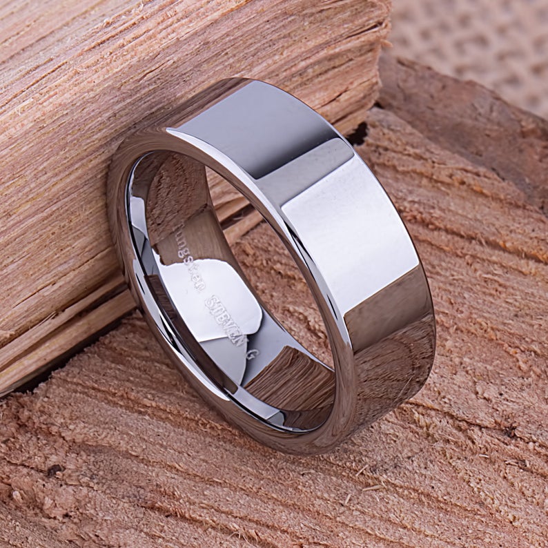 Daily Joke: A husband stopped wearing his wedding ring - Starts at 60