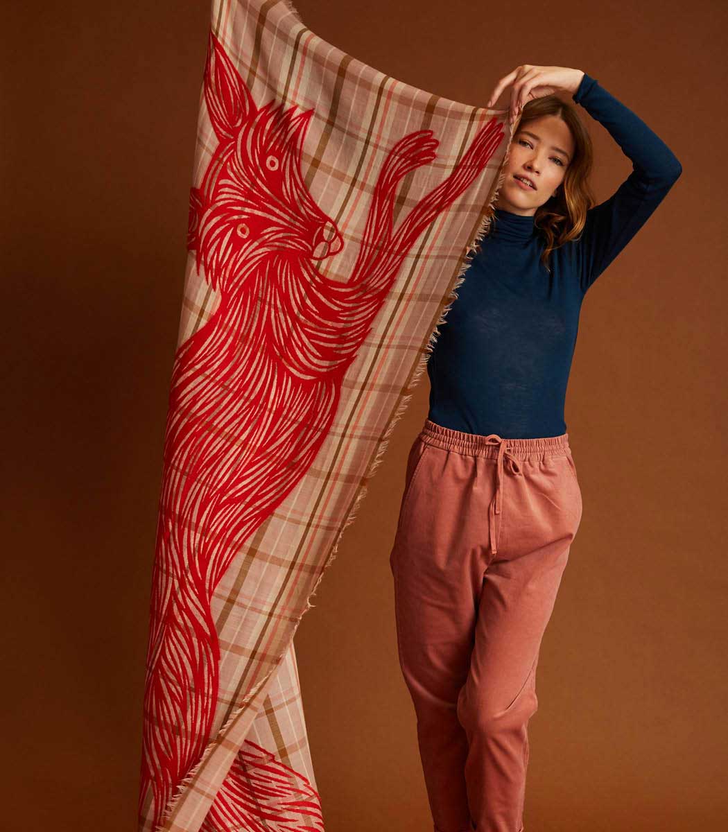 Inouitoosh scarves