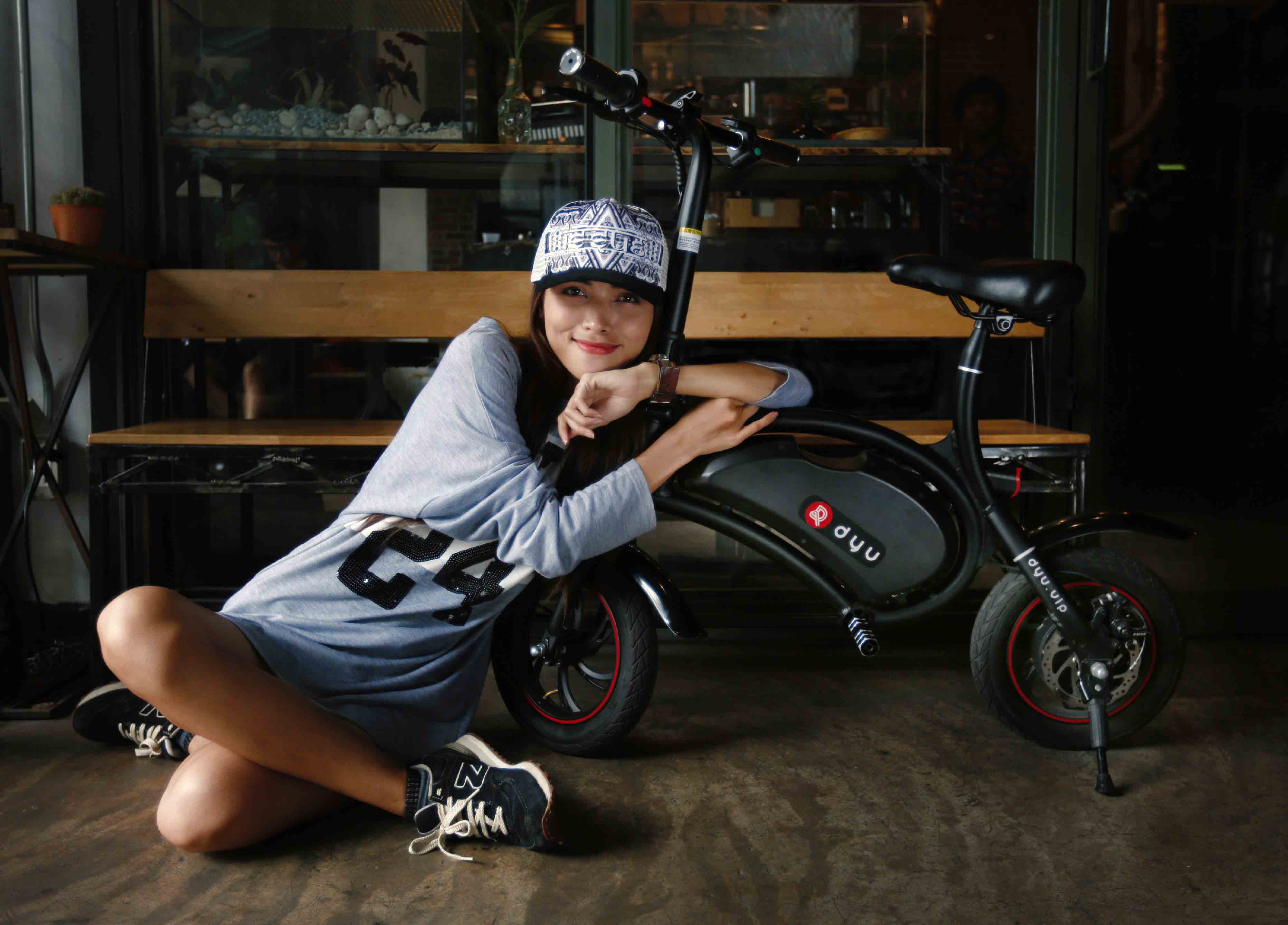 DYU ebike for ladies