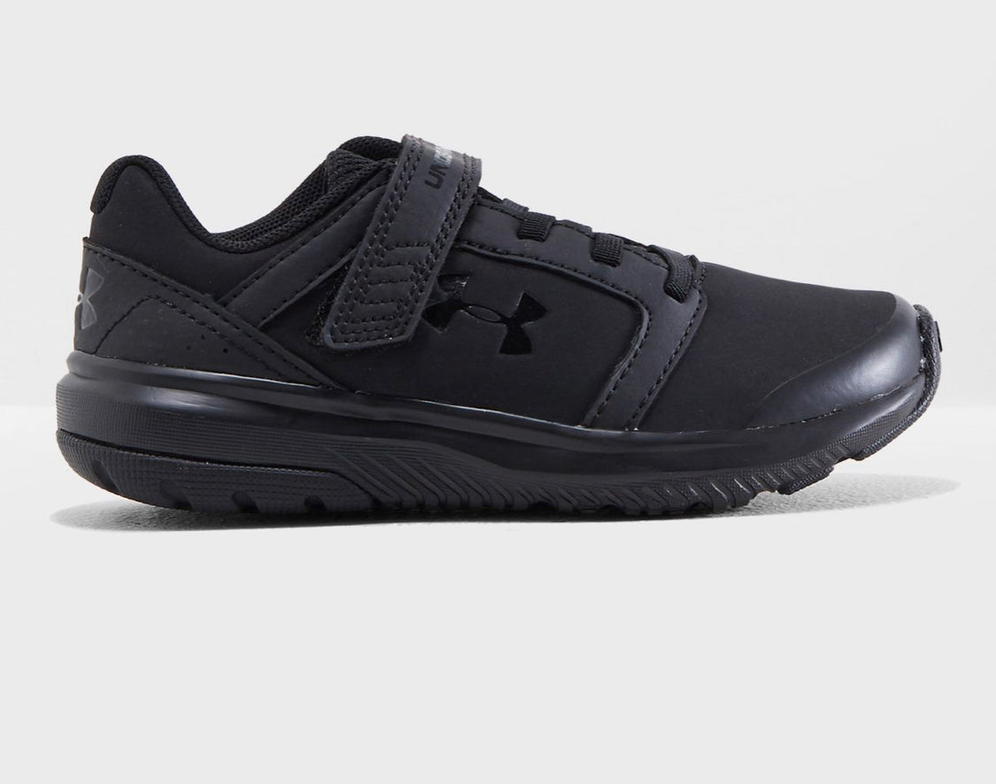 boys youth under armour shoes