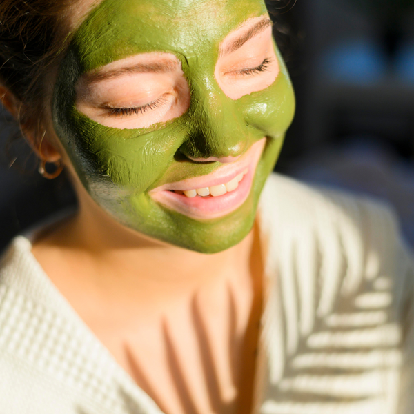 les bienfaits de l'argile verte en masque pour le visage
