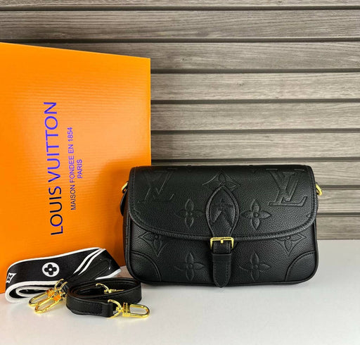 Toiletry Pouch 26 Via Louis Vuitton 419.00