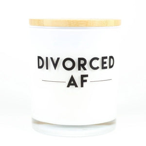 DIVORCED%20AF%20CANDLE