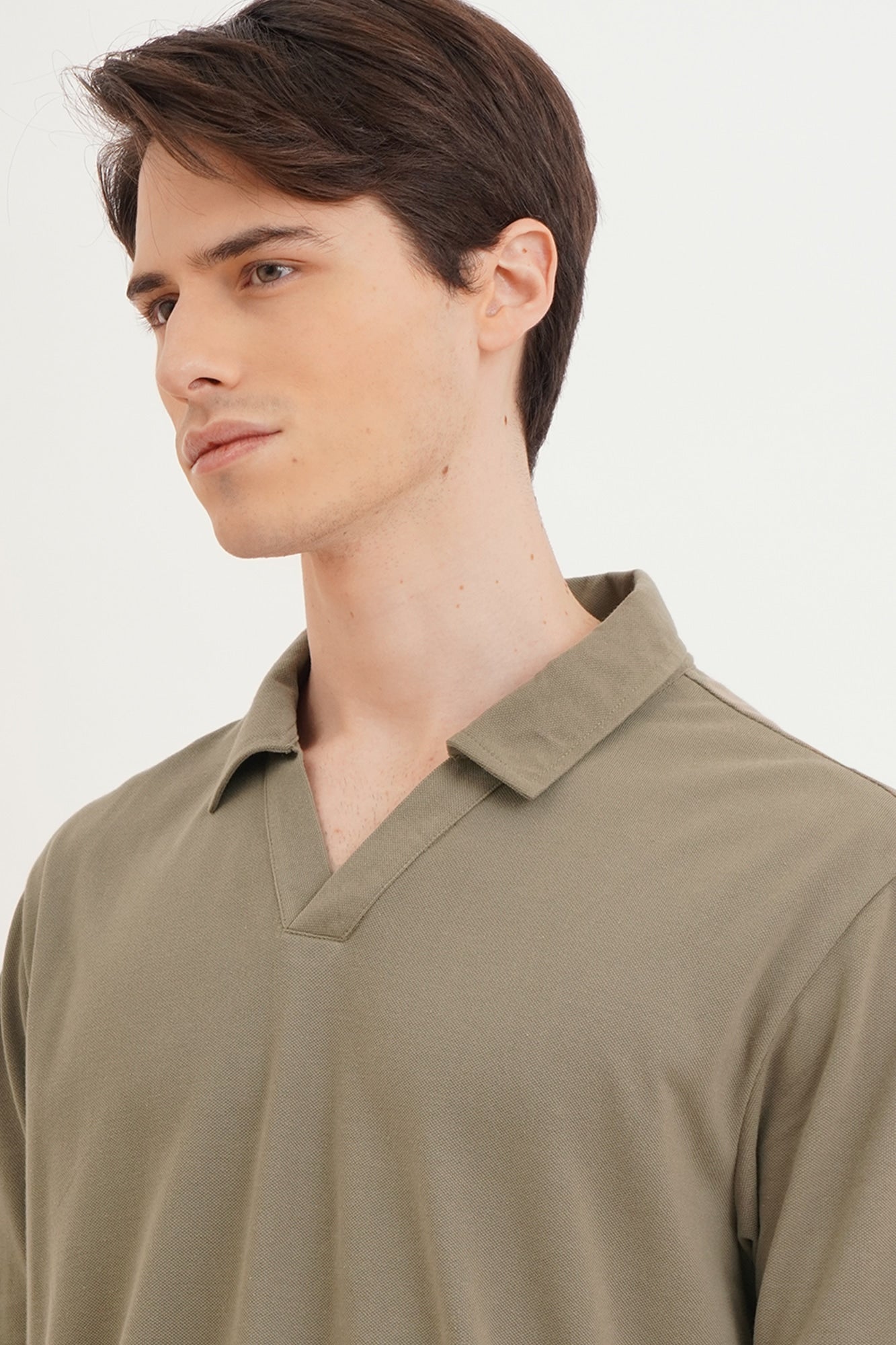 Relaxed Fit Textured Knit Polo with Open Collar – PENSHOPPE